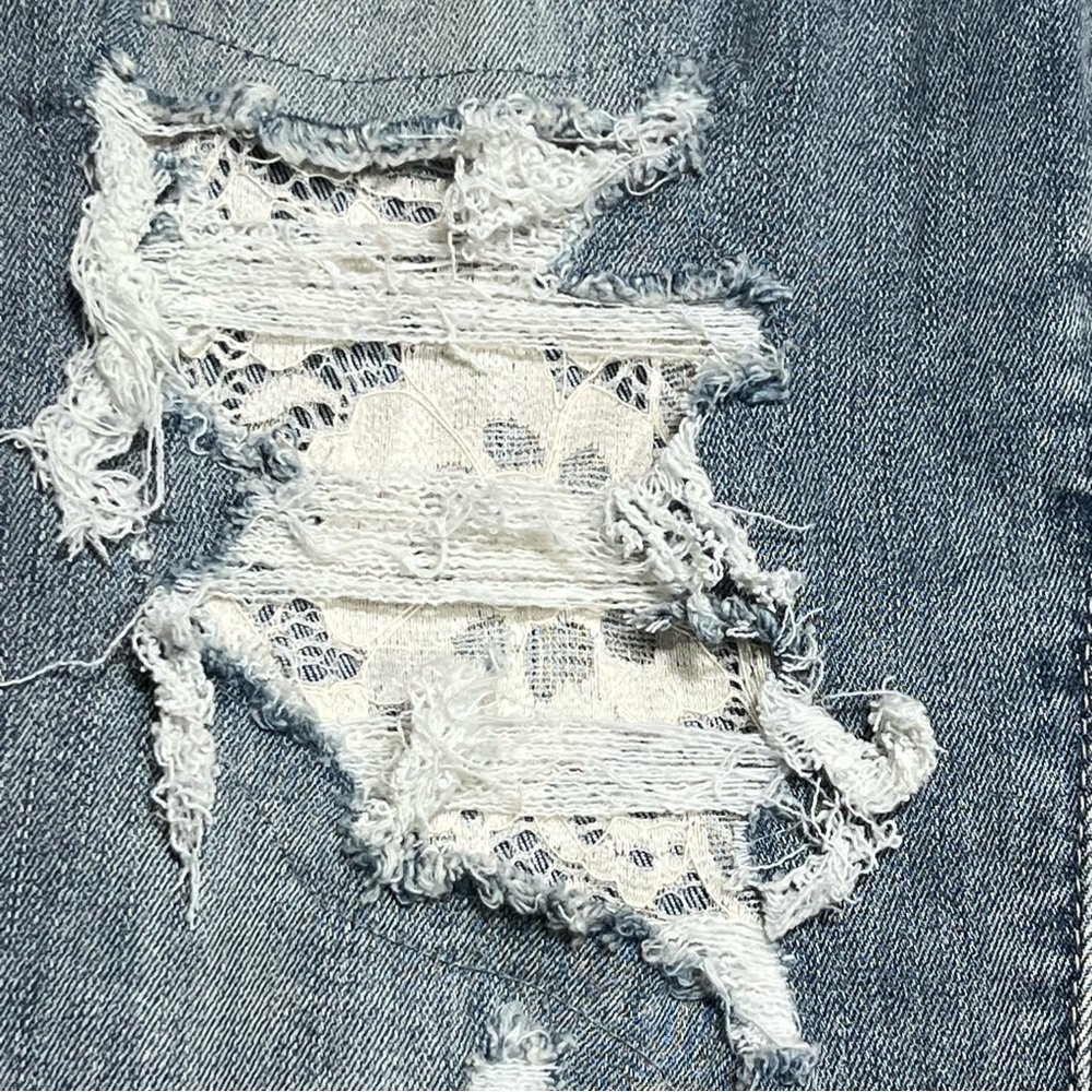 Judy Blue Jeans Skinny Distressed Lace Detail Splatter JB88432 LW Sz. 20W NWT - Picture 3 of 12